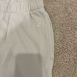 Hollister Off-White Sweatpants